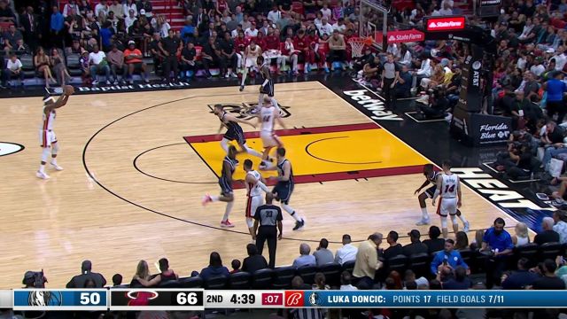 【2023年04月02日 独行侠vs热火集锦】真男人从不回头看爆炸！ 巴特勒后仰中投命中自信转身