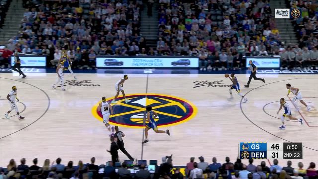 【2023年04月03日 勇士vs掘金集锦】布朗积极防守完成抢断 全场一条龙奔袭轻松扣篮