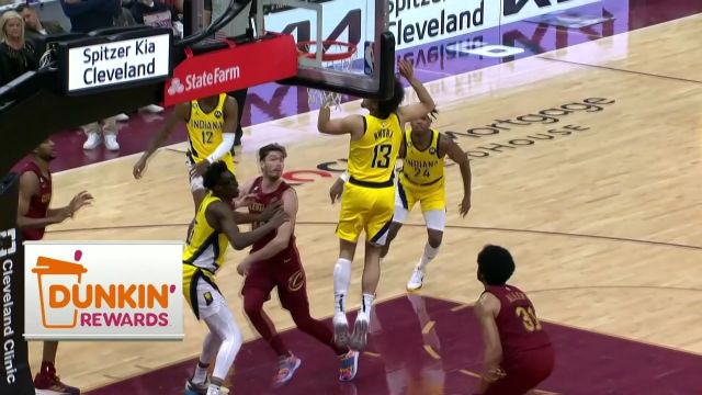 【2023年04月03日 步行者vs骑士集锦】奥斯曼空中制导 阿伦默契十足双手暴扣