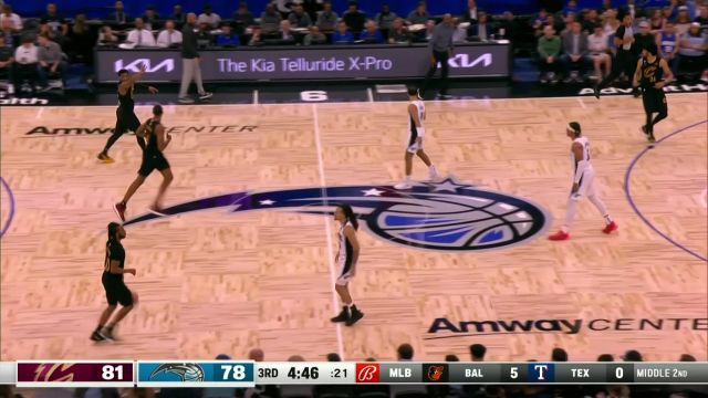 【2023年04月05日 骑士vs魔术集锦】投桃报李！莫布利妙传篮下的艾伦轻松扣篮拿下2分