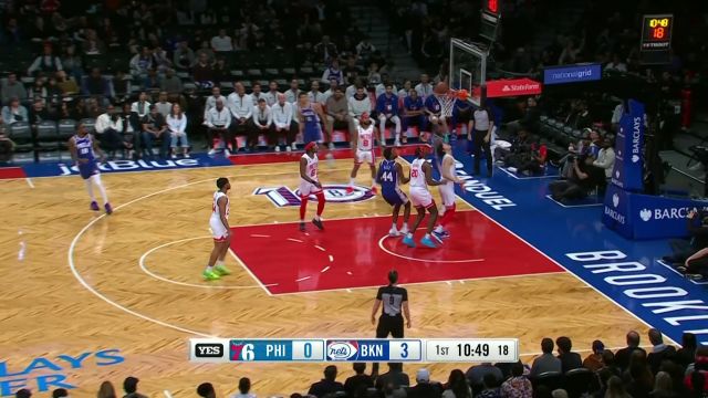 【2023年04月10日 76人vs篮网集锦】麦克丹尼尔斯面对防守灵巧突破 欧洲步上篮轻松收下2分