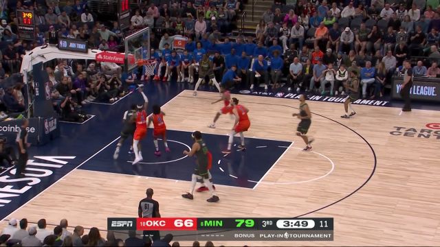 【2023年04月15日 雷霆vs森林狼集锦】不知何处伸出的长臂！唐斯空中揽月摘得进攻篮板打成二次进攻