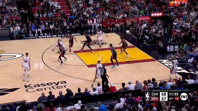 【2023年04月15日 公牛vs热火集锦】家有一老如有一宝 洛瑞打进高难度后仰两分