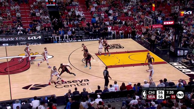 【2023年04月15日 公牛vs热火集锦】如入无人之境 希罗妙传打穿公牛防守巴特勒顺势双臂暴扣