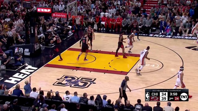 【2023年04月15日 公牛vs热火集锦】今天我就是后羿下凡 斯特鲁斯两记三分手起刀落