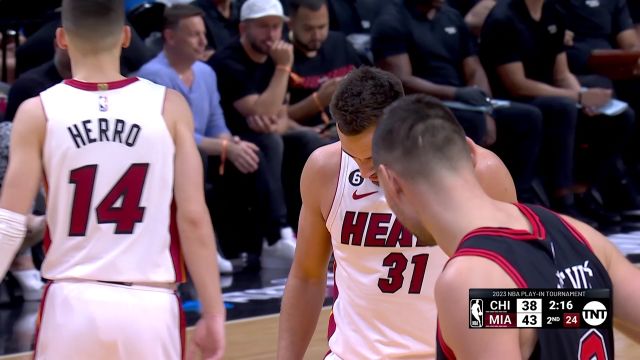 【2023年04月15日 公牛vs热火集锦】多多少少都有影响！热火方面少了声波干扰罚球命中率百分百