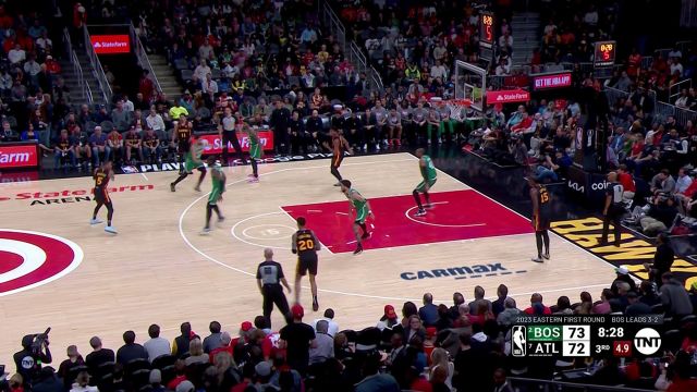 【2023年04月28日 凯尔特人vs老鹰集锦】亨特底角极限出手压哨命中 布朗不甘示弱三分线予以回应