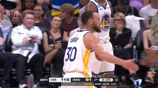 【2023年05月01日 勇士vs国王集锦】勇士120-100国王 库里狂砍50分刷新纪录率队晋级西部半决赛