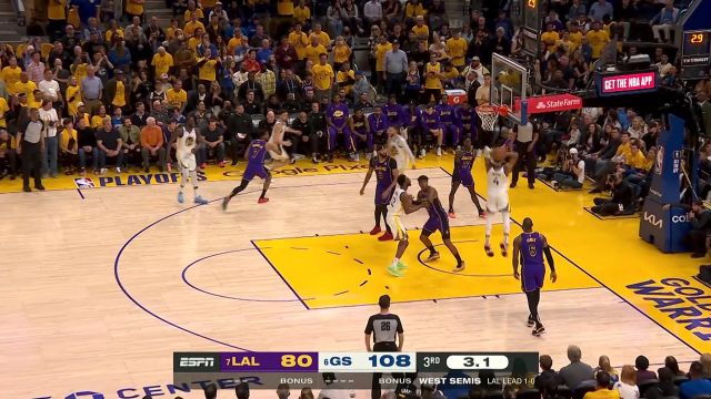 【2023年05月05日 湖人vs勇士集锦】平地一声雷！穆迪双手扣篮暴力虐筐