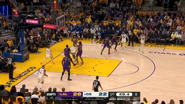 【2023年05月05日 湖人vs勇士集锦】配合默契十足 迪文琴佐妙传卢尼空切扣篮