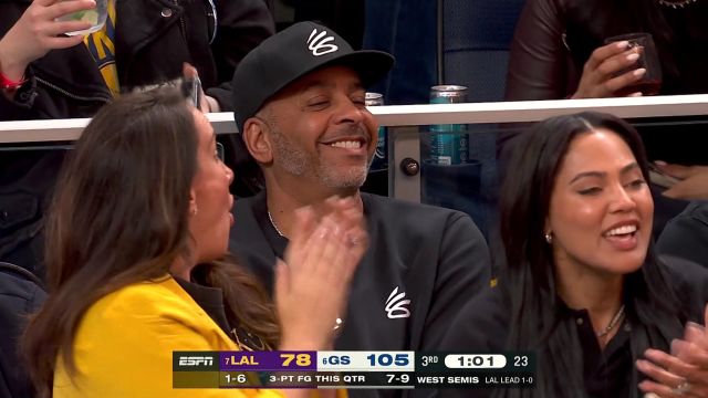 【2023年05月05日 湖人vs勇士集锦】老爸表示很欣慰 库里失衡倒地飚中神仙三分