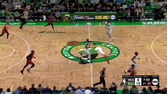 【2023年05月18日 热火vs凯尔特人集锦】球到人到！巴特勒手递手连线文森特弧顶急停三分一箭穿心