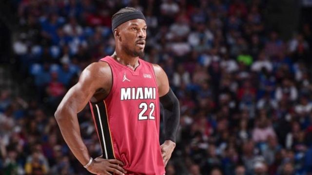 【2023年05月18日 热火vs凯尔特人集锦】热火连续三轮系列赛客场赢下G1！热火本场季后赛6人得分达到15+，追平NBA历史纪录