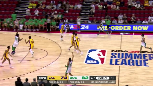 【2023年07月13日 湖人vs凯尔特人集锦】克里斯蒂空中精准拦截 超远长传助飞席菲诺上篮打进还有加罚