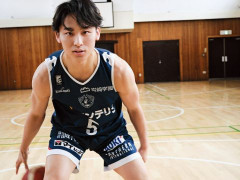 男篮世界杯排位赛：河村勇辉再次闪耀全场 19分11助带日本队逆转