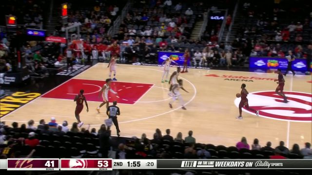 【2023年10月11日 骑士vs老鹰集锦】里突外投完美结合！米切尔切割防守连取四分