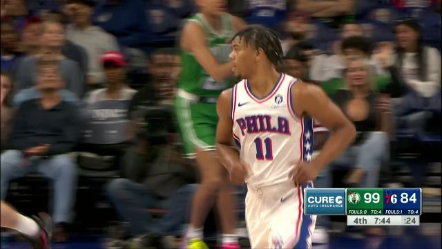 【2023年10月12日 凯尔特人vs76人集锦】抢断反击风驰电掣 史密斯空接制导斯普林格心领神会双手暴扣