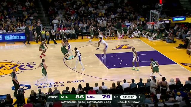 【2023年10月16日 雄鹿vs湖人集锦】捍卫湖人禁区！T-阿德托昆博的突破扣篮被卡斯尔顿成功封盖