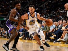 NBA季前赛：库里30分准绝杀国王 末节连得13分助勇士18分逆转 