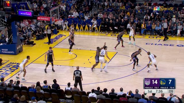 【2023年10月19日 国王vs勇士集锦】没有机会就自己来！库里极限撤步三分无视防守