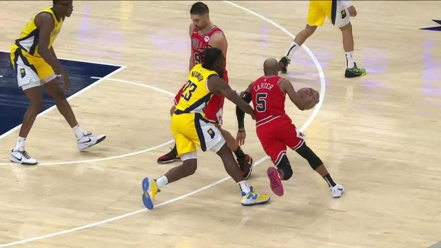 【2023年10月31日 公牛vs步行者集锦】我命由我不由天！武切维奇眼疾手快后仰跳投补篮命中