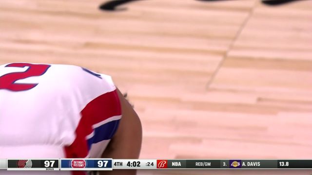 【2023年11月02日 开拓者vs活塞集锦】隔着屏幕看着都疼 坎宁安强势上篮被艾顿巴掌拍脸伺候