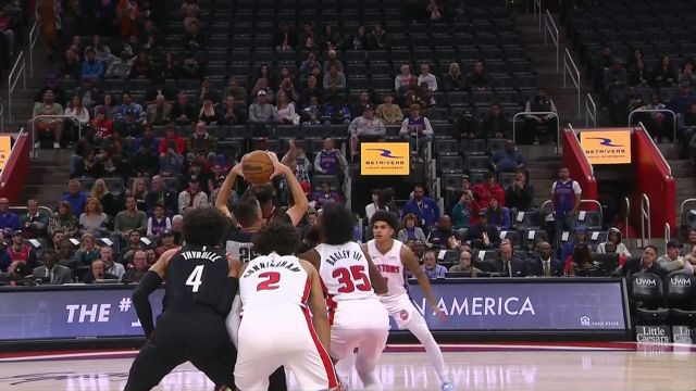 【2023年11月02日 开拓者vs活塞集锦】还没反应过来球就进了 亨德森高吊艾顿空接暴扣