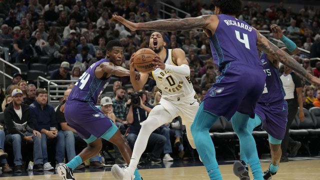 【2023年11月05日 黄蜂vs步行者集锦】黄蜂125-124步行者 哈利伯顿43+12黄蜂3人20+险胜步行者