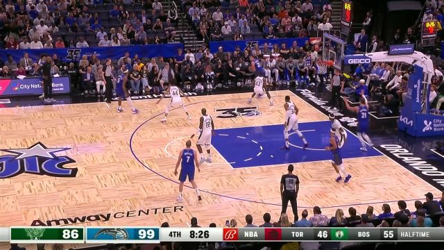 【2023年11月12日 雄鹿vs魔术集锦】配合天衣无缝！波蒂斯釜底抽薪抢断助攻杰克逊滑翔飞扣