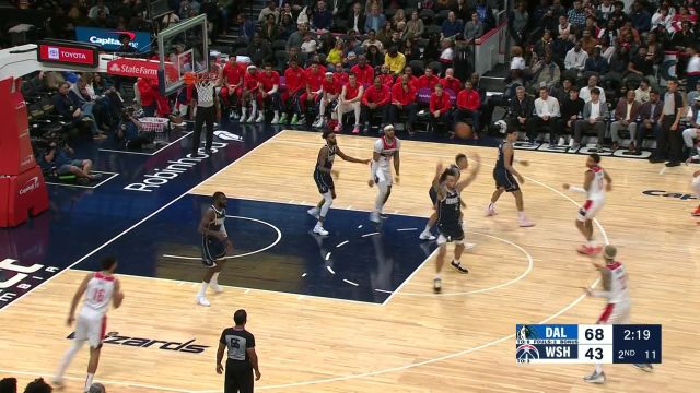 【2023年11月16日 独行侠vs奇才集锦】一人扛起球队！库兹马关键时刻挑大梁 里突外投助球队迫近分差