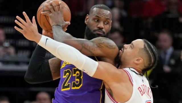 【2023年11月20日 火箭vs湖人集锦】湖人再战火箭：三人缺席，詹姆斯出战成疑，詹眉能否合体率队复仇火箭？