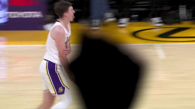 【2023年11月20日 火箭vs湖人集锦】要进就进关键球 里弗斯最后时刻张弓搭箭命中超远三分