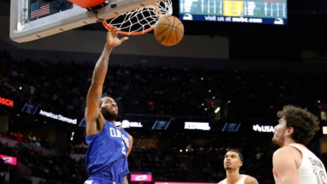 【2023年11月21日 快船vs马刺集锦】快船124-99马刺 卡椒组合轻松49分文班亚马仅得9分