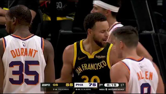 【2023年11月23日 勇士vs太阳集锦】库里神奇抛投被福斯特吹无效 气的萌神找另一个裁判沟通