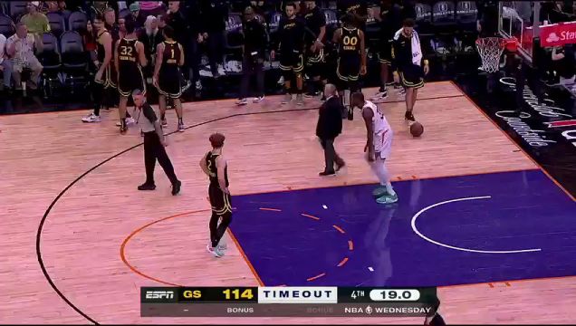 【2023年11月23日 勇士vs太阳集锦】波杰姆斯基连取4分悬念再起 KD懊恼失误砸球发泄苦吞一T