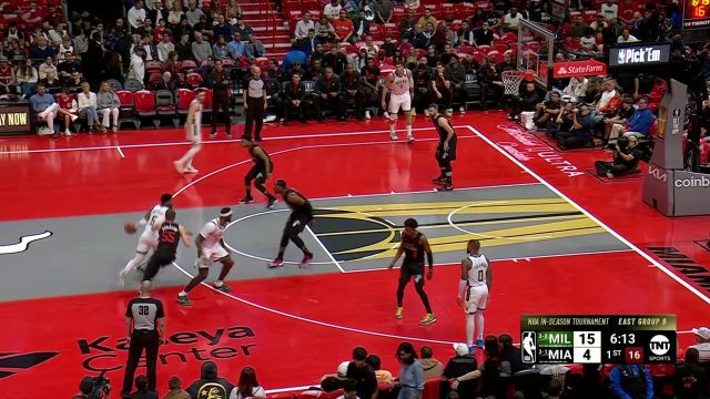 【2023年11月29日 雄鹿vs热火集锦】成长肉眼可见！罗宾逊遮天大帽摁下对手随后奖励自己一记三分球