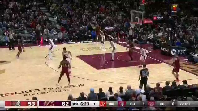 【2023年12月01日】开拓者vs骑士第3节中文解说录像回放