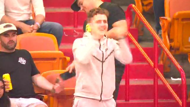 【2023年12月03日】NBA常规赛：步行者vs热火第4节中文解说录像回放