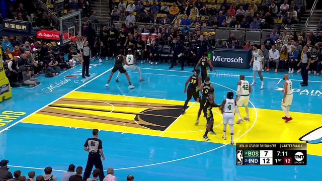 【2023年12月05日 凯尔特人vs步行者集锦】进攻欲望非常强 布朗超高弧度后仰稳稳命中