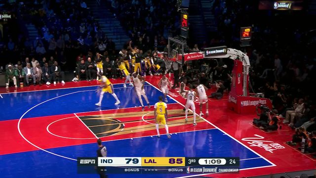 【2023年12月10日 步行者vs湖人集锦】铁树开花！湖人在前十投全丢后 终于命中本场首记三分