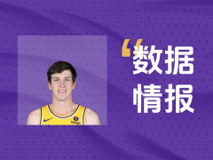 扛起进攻！湖人里夫斯半场9投7中轰下22分2板2助