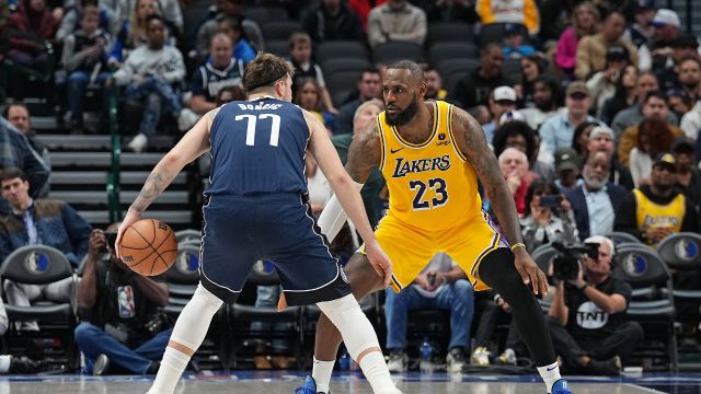 【2023年12月13日 湖人vs独行侠集锦】湖人125-127独行侠 东契奇33+17艾克萨姆末节17分迎四连胜