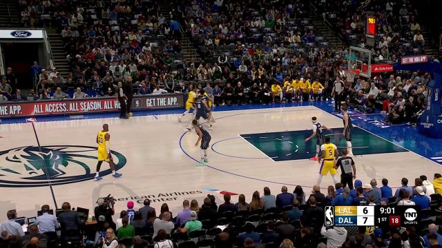 【2023年12月13日 湖人vs独行侠集锦】延续决赛状态！戴维斯开场状态不俗 连杀篮下予取予求