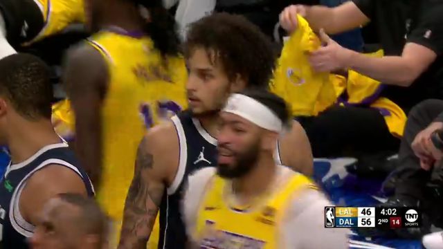 【2023年12月13日】湖人vs独行侠第2节英文原声录像回放