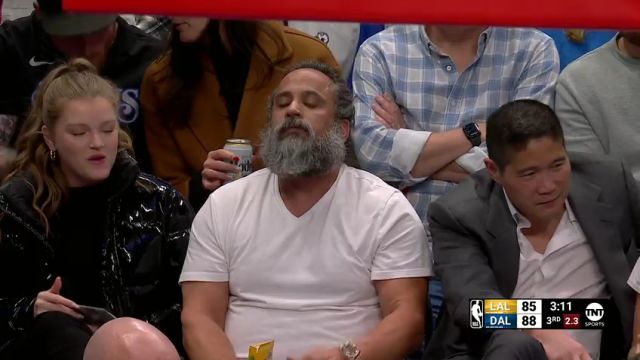 【2023年12月13日】湖人vs独行侠第3节英文原声录像回放