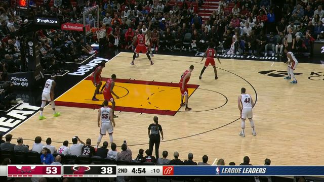 【2023年12月15日 公牛vs热火集锦】英雄莫问出处！ 马丁连续冲击内线拿下四分