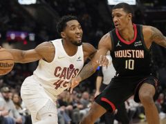 骑士加时击败火箭 米切尔37+6 范弗利特27+17