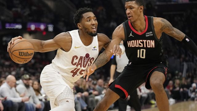 【2023年12月19日 火箭vs骑士集锦】火箭130-135骑士 骑士8人得分上双加时战胜火箭