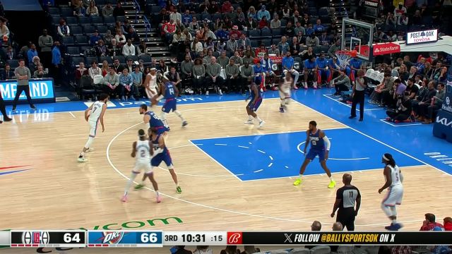 【2023年12月22日 快船vs雷霆集锦】完全打出节奏 霍姆格伦面对祖巴茨突破上篮行云流水