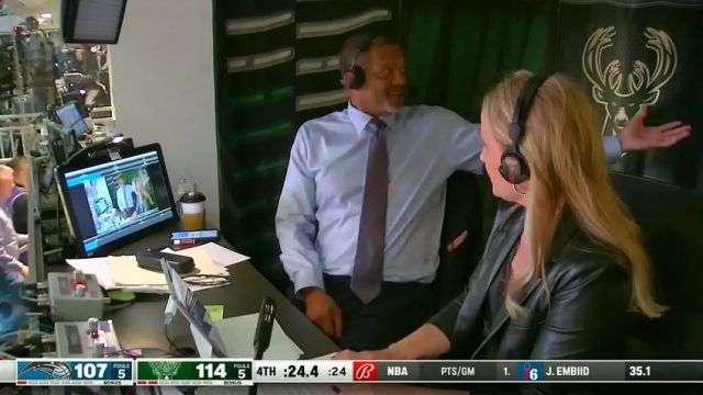 【2023年12月22日】魔术vs雄鹿第4节英文原声录像回放